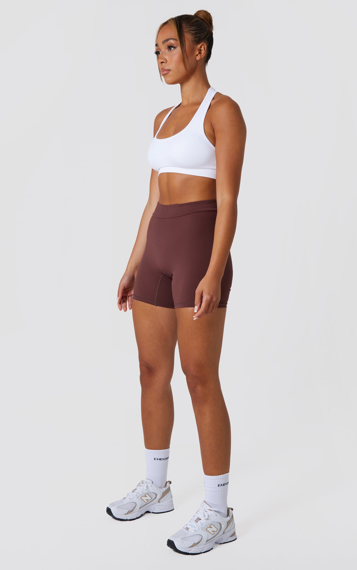 V Scrunch Bum Shorts In Brown