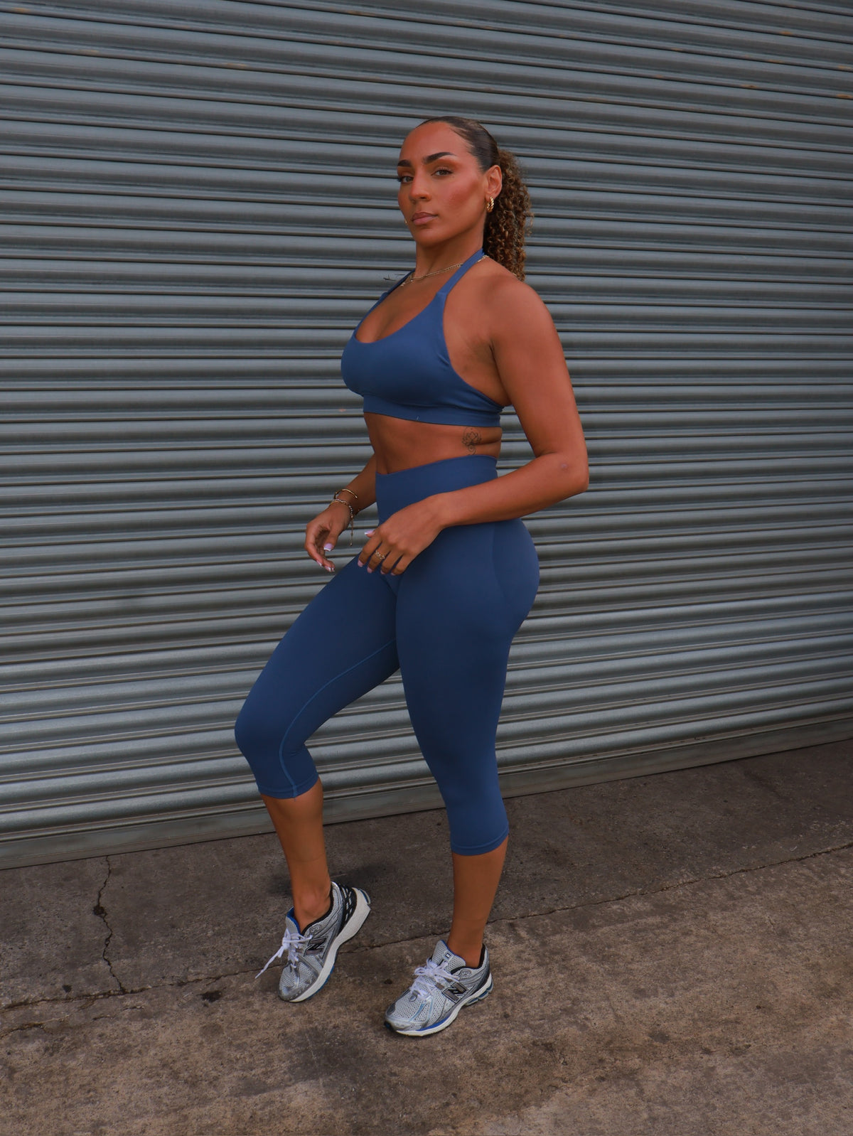 Elevate Scrunch Seamless Capris - Navy